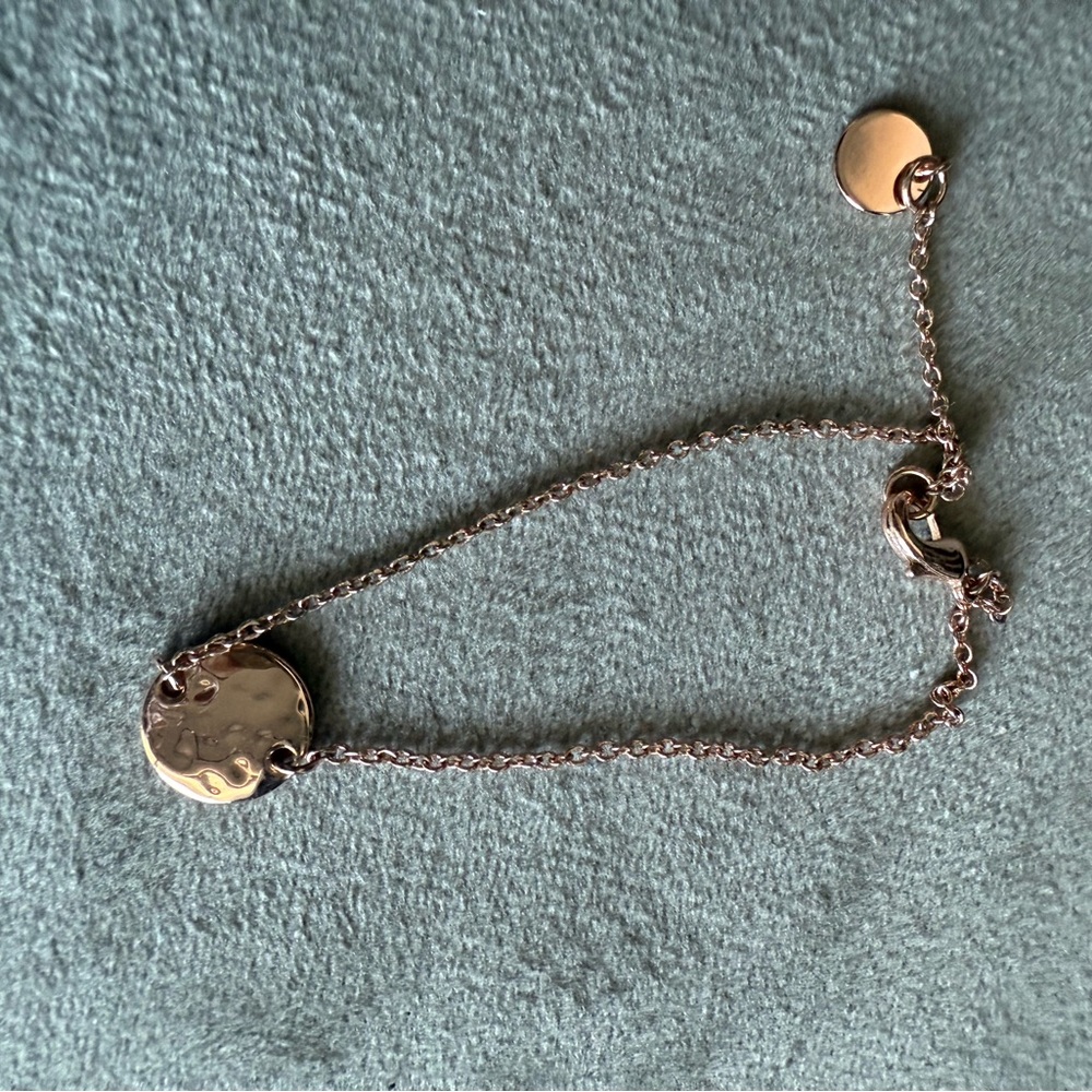 Small wrist bracelet